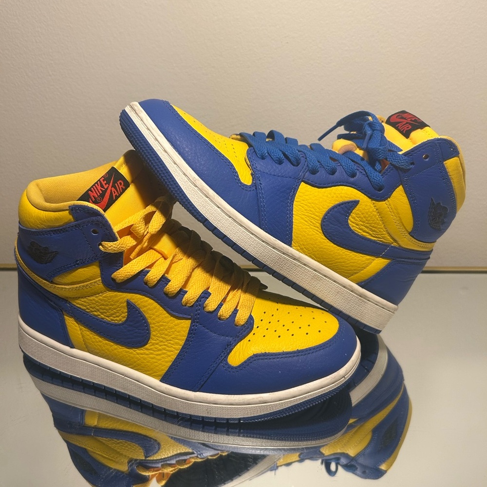 Nike Air Jordan Retro High Blue and Yellow 🥶